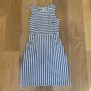 Old Navy White and Navy Striped Shift Dress